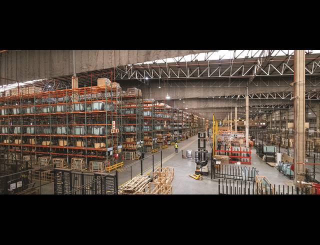36,000M² WAREHOUSE TO LET IN JUPITER